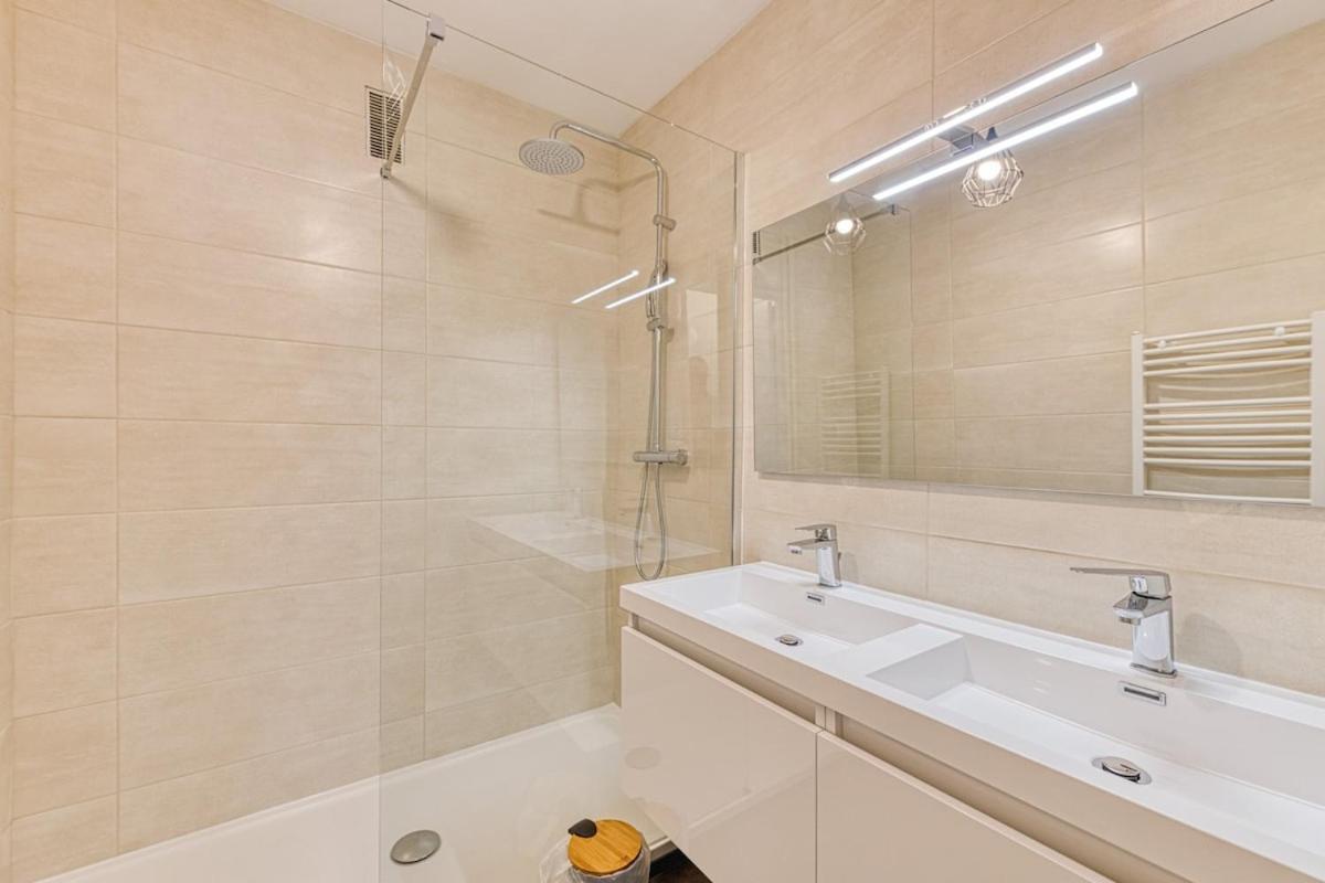Magnificent Apartment, 4 Bedrooms, Fiber Wifi Grenoble Ngoại thất bức ảnh